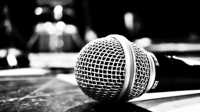 Are women turned off if their boyfriend likes to listen to rap/hip hop music?
