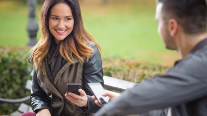 How do you know it's the right time to ask for a number when you meet someone for the first time?