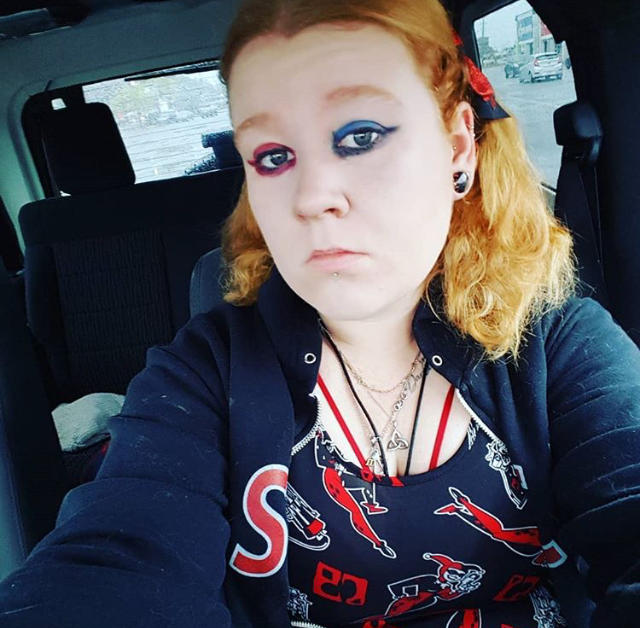 Would you date a girl that goes out looking like this in public?