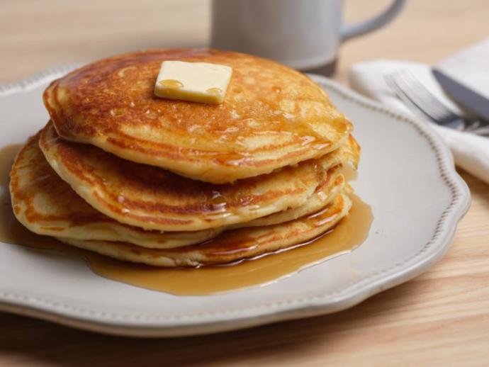 Which would you eat more? Pancakes or crepes?