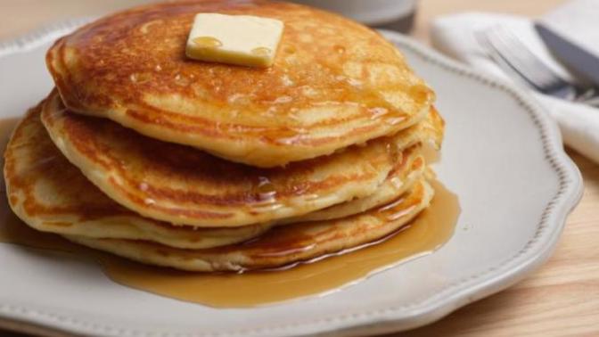 Which would you eat more? Pancakes or crepes?