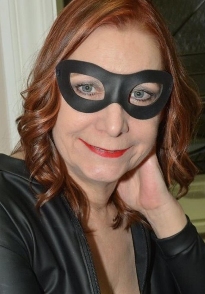 Girls, Halloween. Who dresses up?