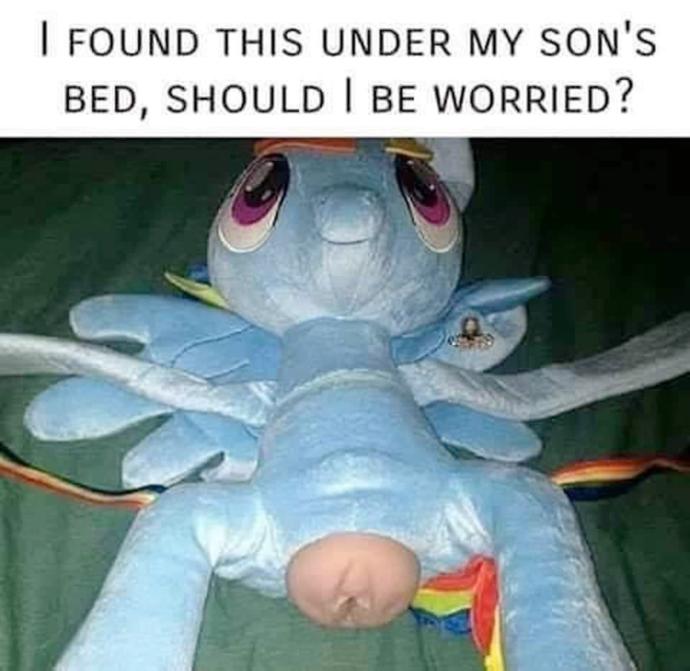 Would you be worried😂😂😂😂?