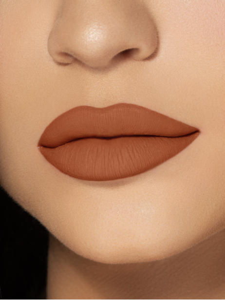 Are guys okay with a bold lip on girls if the eyes are natural or naturalish? Or do they think it’s too much?