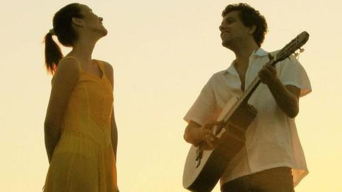 Do girls like when men sing to them? And what genre?