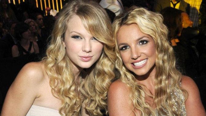 Which singer is more famous all over the world between ‘Britney Spears' and ‘Taylor Swift'? And why?