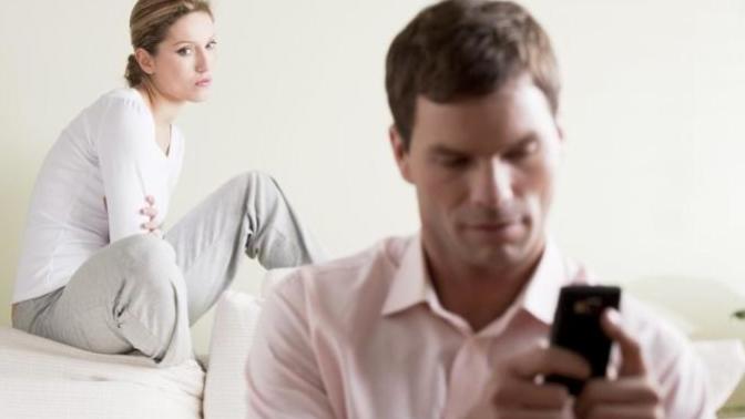 I think my boyfriend is in love with his ex. What can I do?