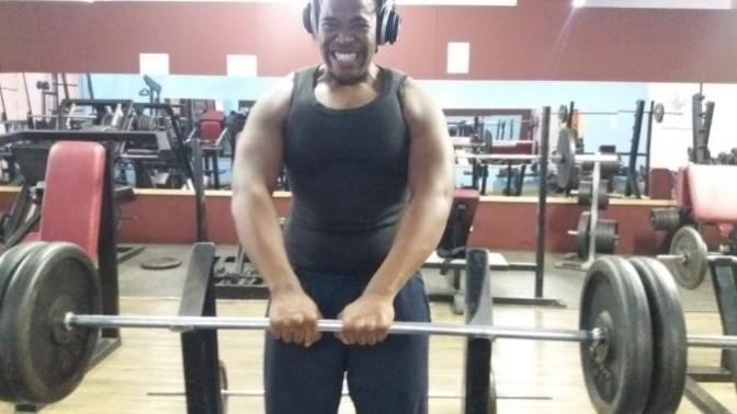 How do I look? How can I gain muscle and lose fat?