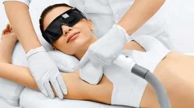 Does laser hair removal hurt?
