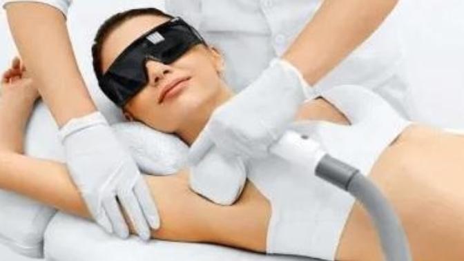Does laser hair removal hurt?