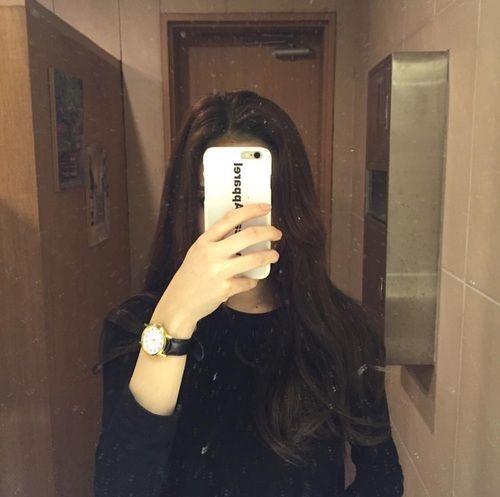 Are girls with this style unapproachable?