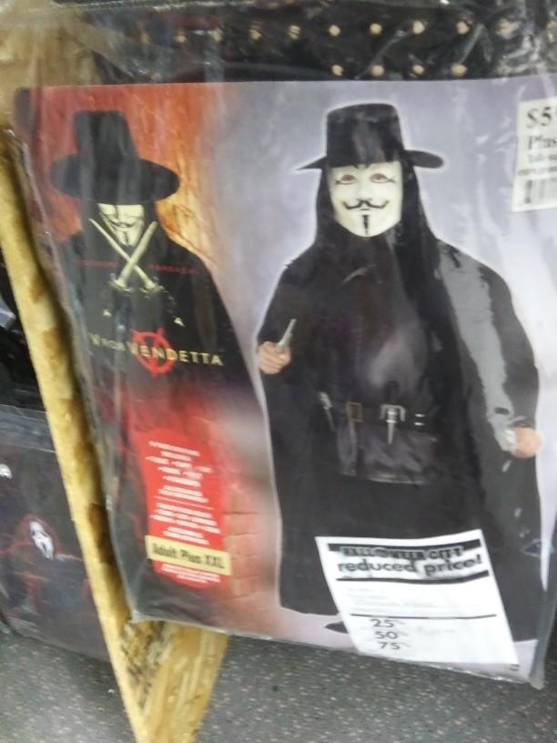 What is the most interesting 2019 Halloween city guys costume from this selection??