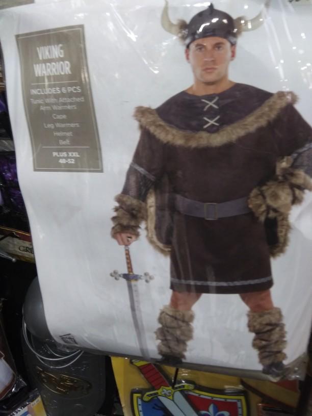 What is the most interesting 2019 Halloween city guys costume from this selection??