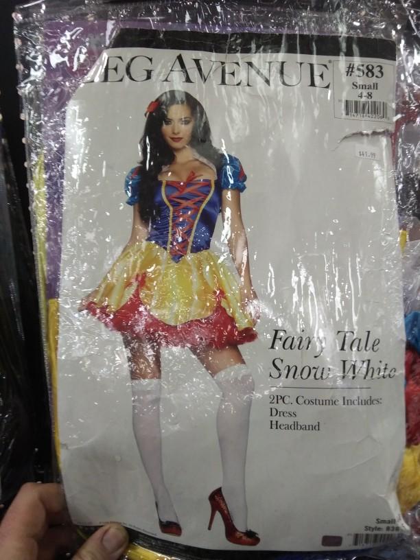What is the most interesting girls costume from Halloween city from 2019??