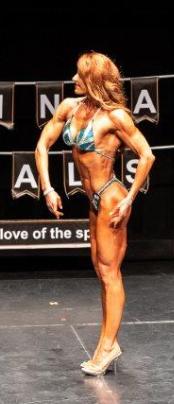 Do you think a girl can be muscular?