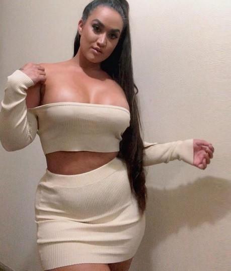 Do you think these clothing is flattering on overweight women?