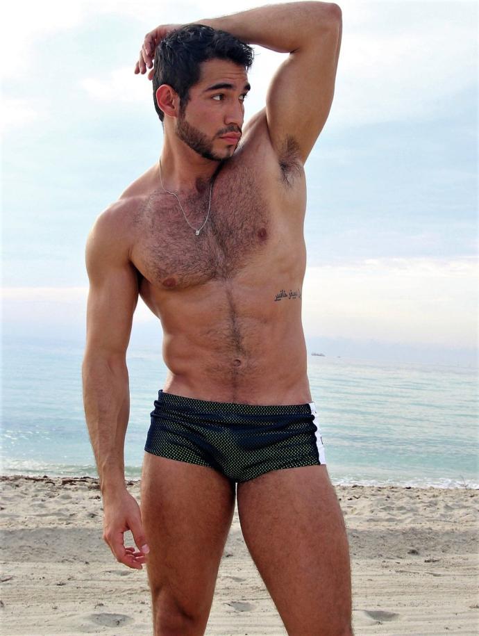 Is armpit/leg hair unhygienic?