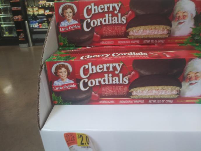 Which of these Holiday snack cakes seem the most appealing?