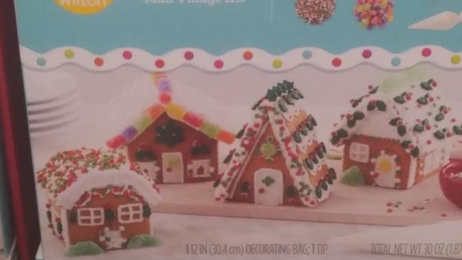 Which Gingerbread building wouldnyou rather build?