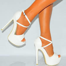 Girls, Girls; Flats or Heels ?