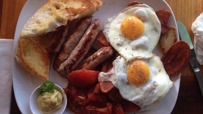 I'm hungry for breakfast food, Tell me your favorite breakfasts foods?