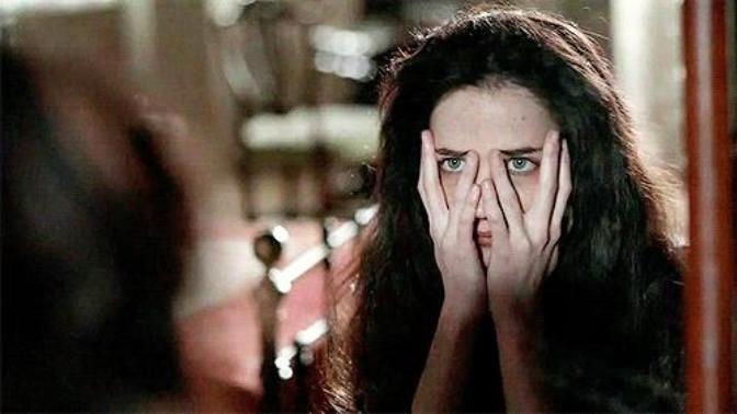 Is Vanessa Ives insanity metaphor for real mental illness?