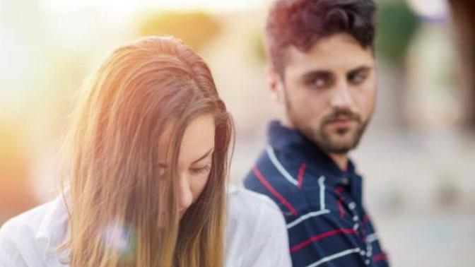 Could you date someone who's best friend is abusive towards his girlfriend?