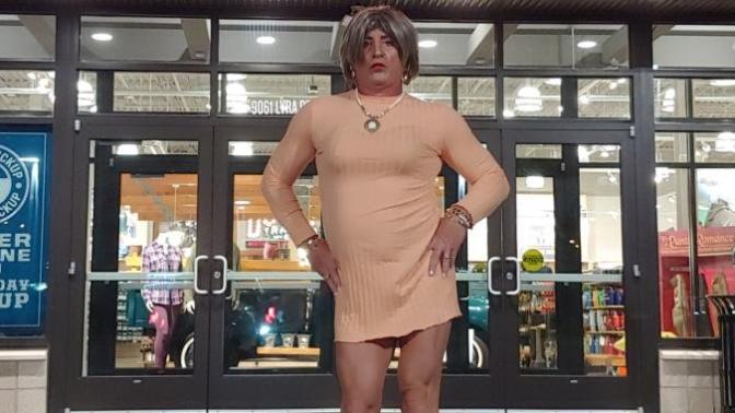 Girls, Ladies, and Women would you date a straight trans person?