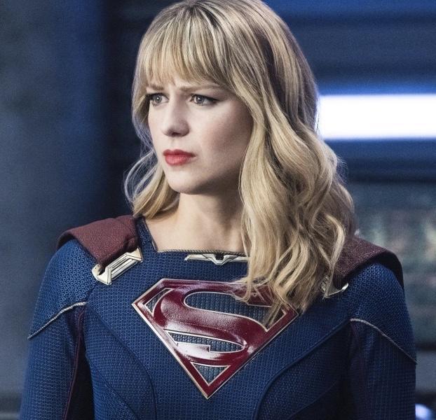 Supergirl: Bangs vs. No Bangs?