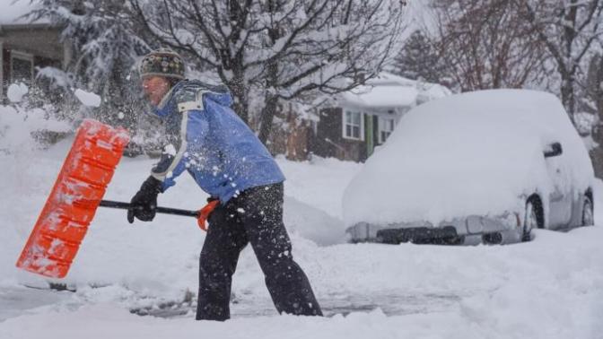 Who is Expecting Big Snows for All of the Holiday?