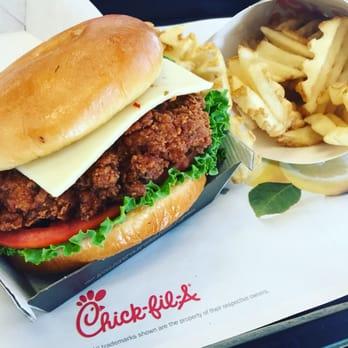 Popeyes Chicken Sandwich vs Chick-fil-A chicken sandwich?