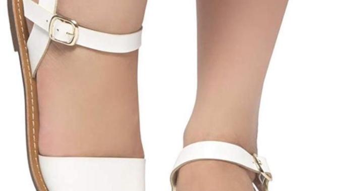 PLEASE HELP ME FIND SANDALS?