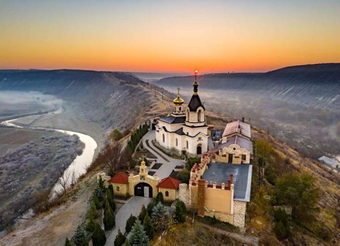 Would you like to visit the corrupt and impoverished Eastern European nation of Moldova?