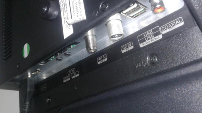What could I use to plug in speakers?