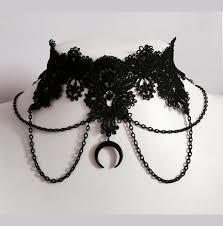 What's your opinion on chokers?