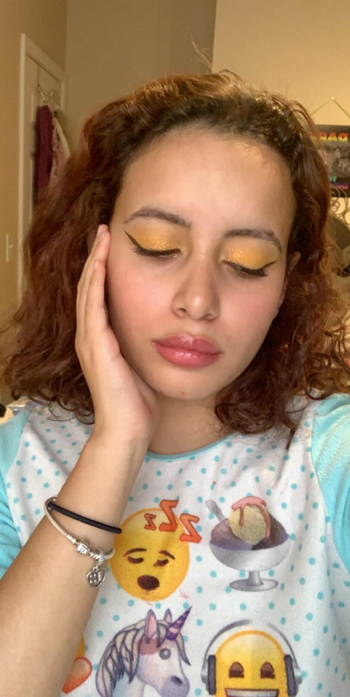 Makeup look #1 with my new eyeshadow palette how is it?