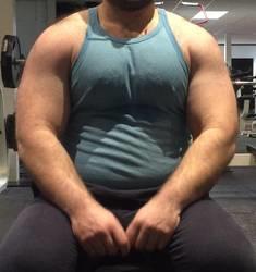 Do women like muscular men?