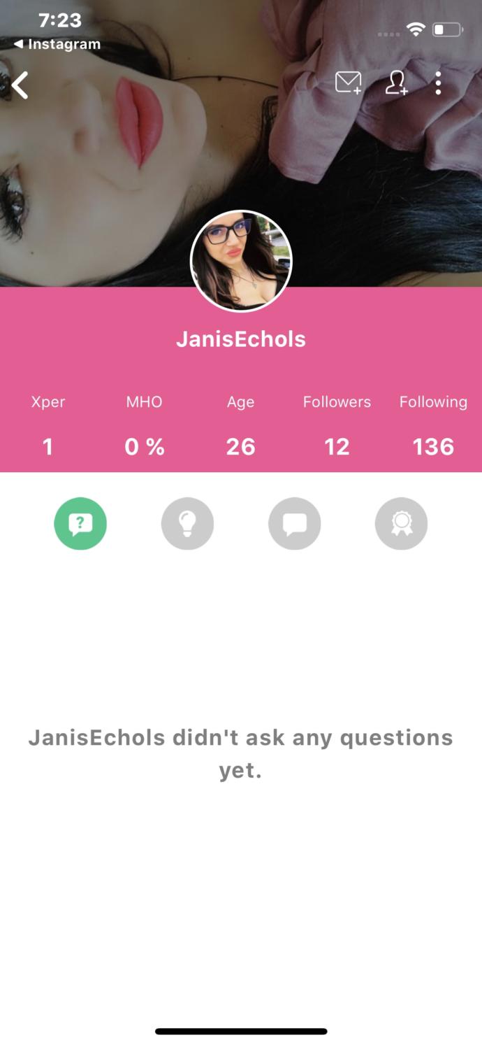 What’s up with all the fake ass female accounts on GAG?