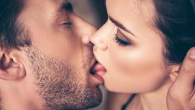 Do you like tongue kissing?