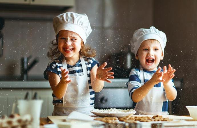 Master Chef Junior. This pictures pretty cute. I like that theyre young and not too precocious
