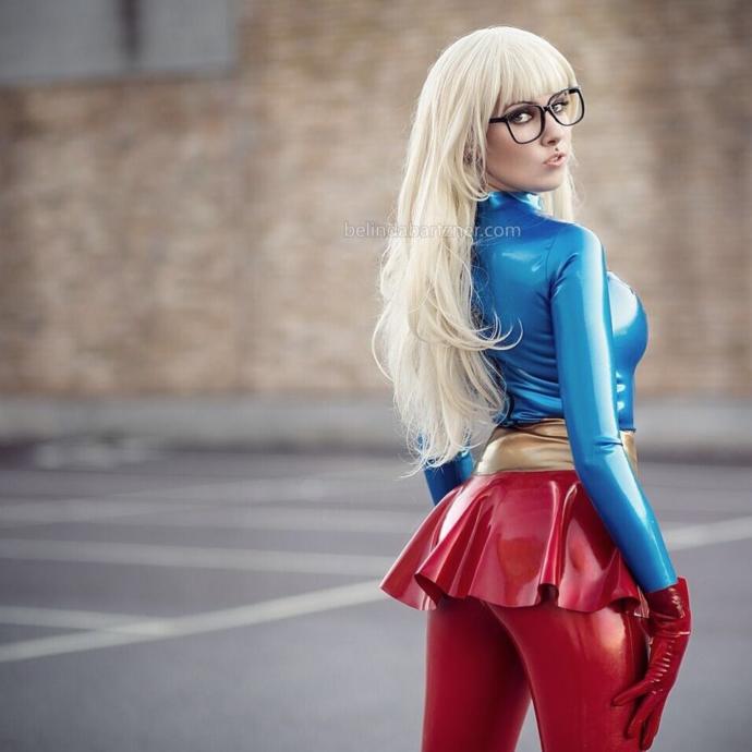 Guys what do you think of latex leggings on girls?