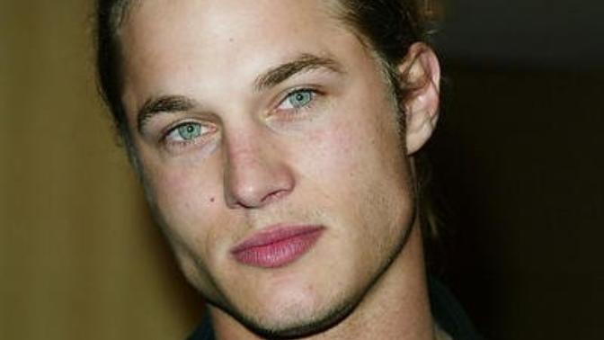 Is this the most perfect male face possible?