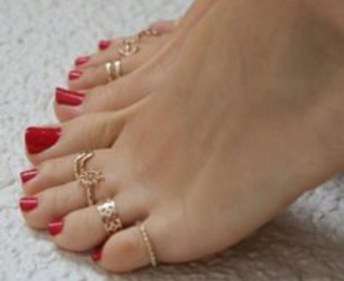 Girls, Do you wear foot jewelry?