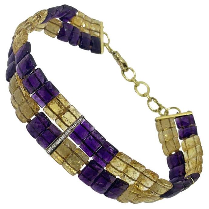 Why are chokers seen as sexual?