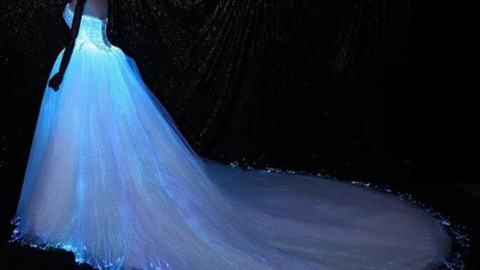 What do you think of a glow light wedding dress?