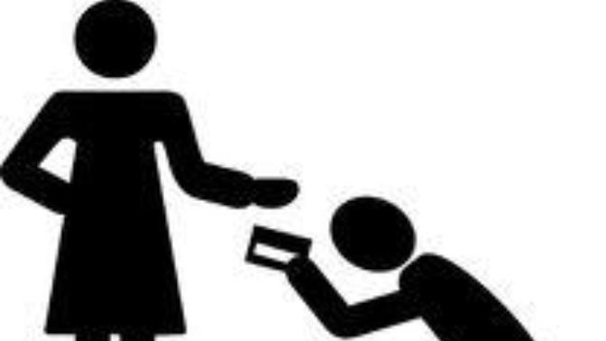 Can a man spoil his woman without becoming a simp?