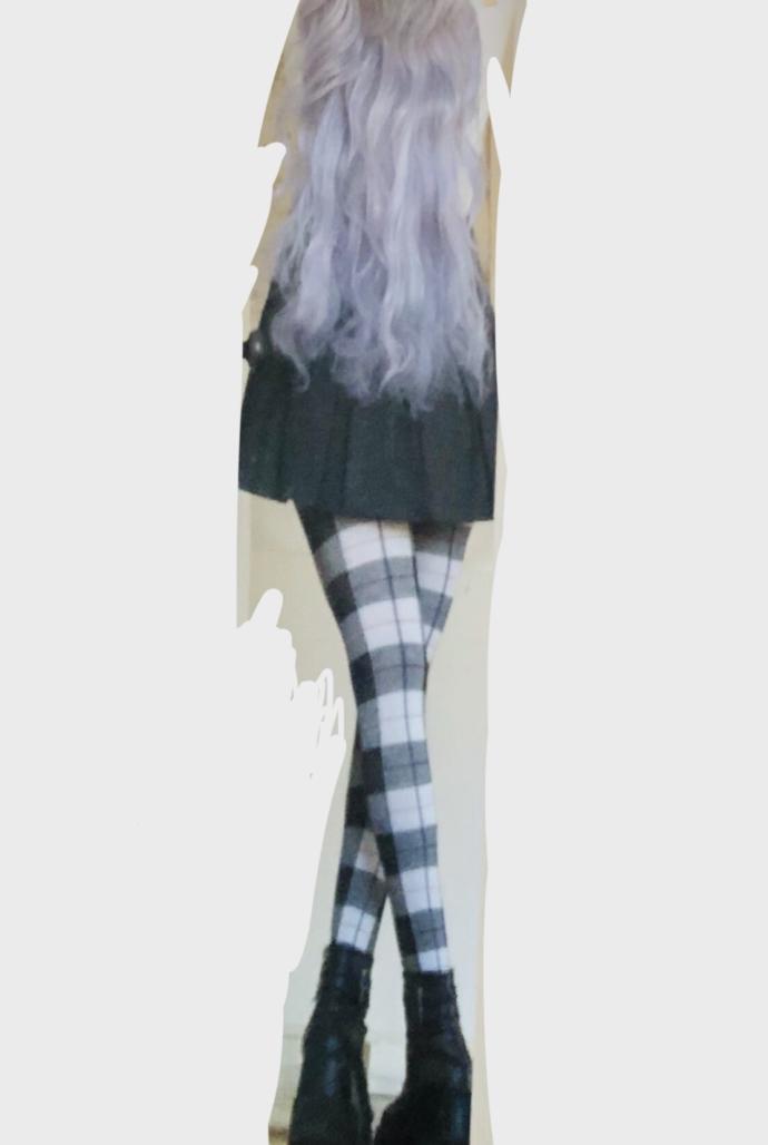 Vivant’s Closet : Wear Me, Wear Me Not?
