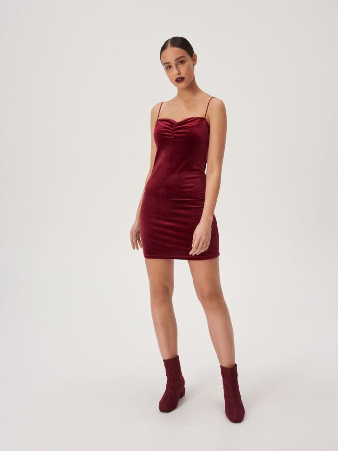 Which dress would look better on me?