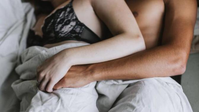 One night stand... minus the sex?