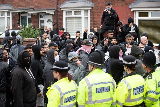 Between Pakistani rape gangs, machete weilding Pakistani gangs & Pakistani terrorists is it time Britain dealt with the problem?